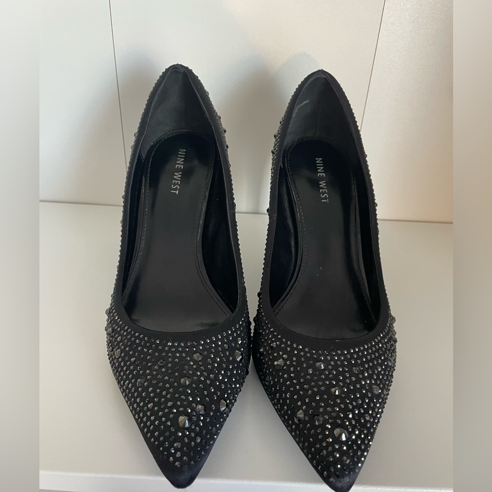 Nine West studded black heels, size 9